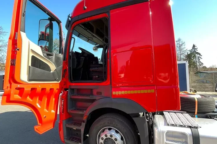 Mercedes ACTROS prokontraktowy zdjęcie 9