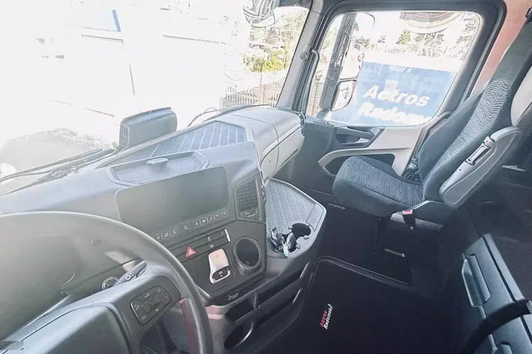 Mercedes ACTROS prokontraktowy zdjęcie 31