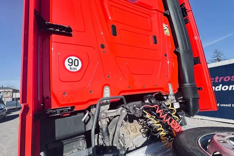 Mercedes ACTROS prokontraktowy zdjęcie 9