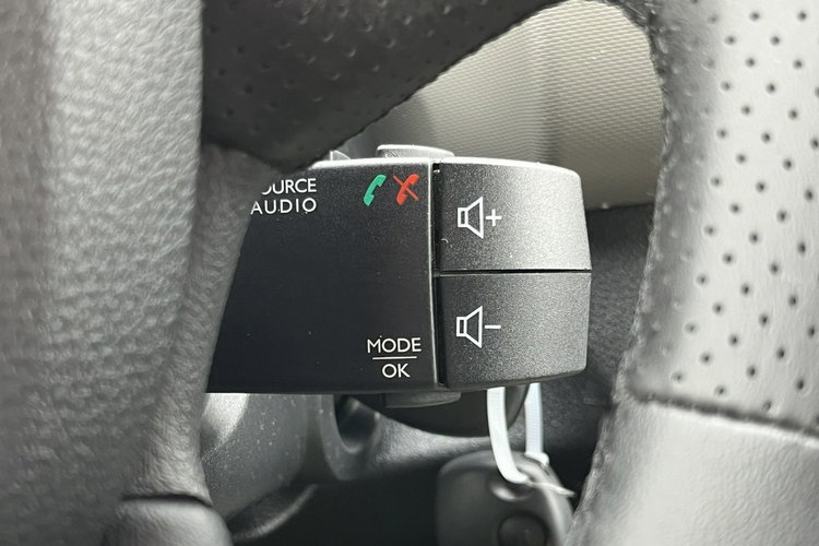 Renault Trafic L2H1 6-Osobowy LONG Drzwi Boczne Obustronne - Relingi GWARANCJA zdjęcie 23