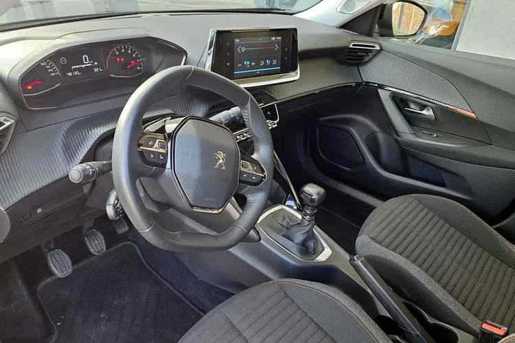 Peugeot 2008 zdjęcie 13