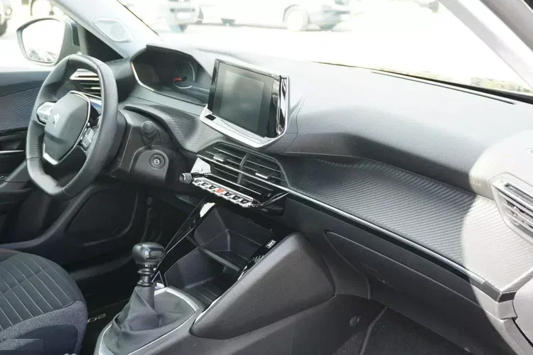 Peugeot 2008 zdjęcie 14