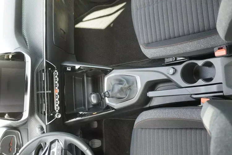 Peugeot 2008 zdjęcie 16
