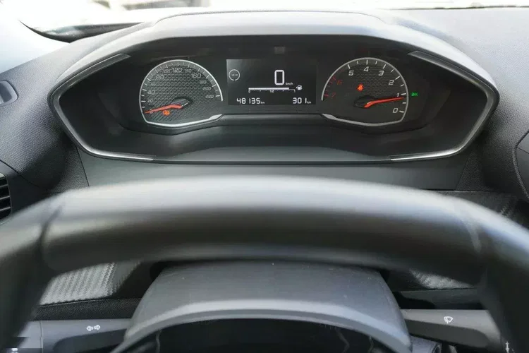 Peugeot 2008 zdjęcie 25