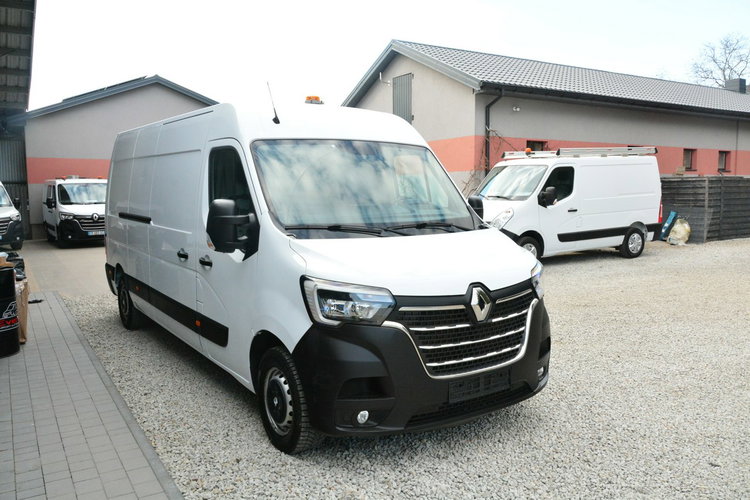 Renault Master blaszak 3-osobowy L3H2 150KM pełna opcja serwis lift zdjęcie 2
