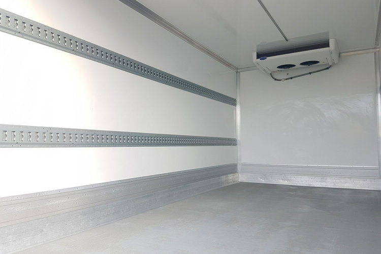 Renault Master 8EP CHŁODNIA 4.21x2.11x2.00 AGREGAT CARRIER VIENTO 350 IZOTERMA zdjęcie 21