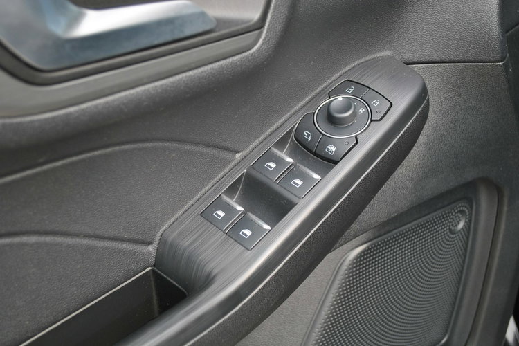 Kuga TitaniuX 2, 5Hybrid FHEV e-CVT FWD Gwarancja ASO Forda zdjęcie 16