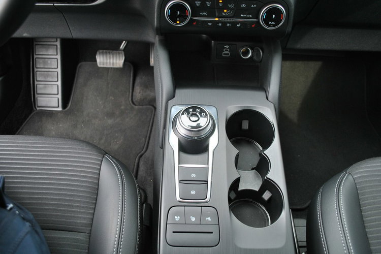 Kuga TitaniuX 2, 5Hybrid FHEV e-CVT FWD Gwarancja ASO Forda zdjęcie 22