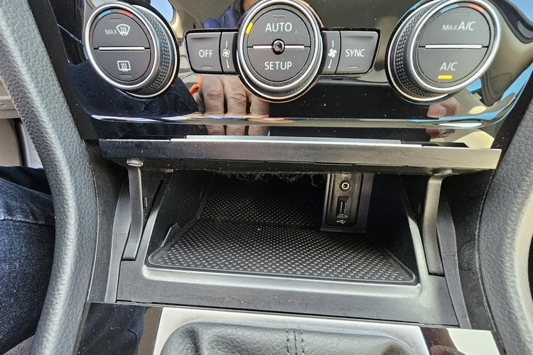 Volkswagen Golf Variant Radar, kontrola pasa, grzane fotele, kamera, alkantara, serwis, hak zdjęcie 37