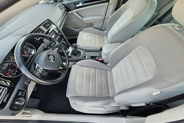 Volkswagen Golf Variant Radar, kontrola pasa, grzane fotele, kamera, alkantara, serwis, hak zdjęcie 38