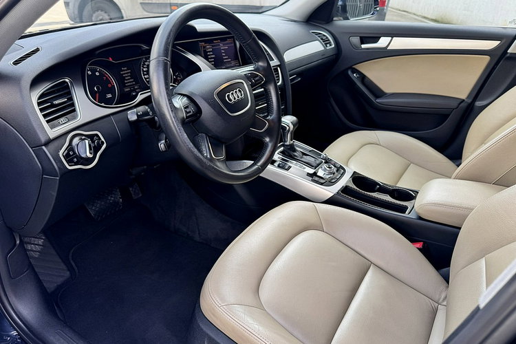 Audi A4 LIFT Bi-Xenon Navi Skóry Gwarancja zdjęcie 9