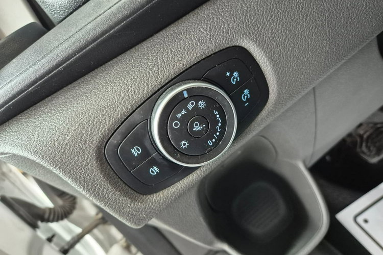 Transit Custom Ford Transit Custom 300 / 2.0 TDCi / AUTOMAT / 2 X BOCZNE DRZWI zdjęcie 23