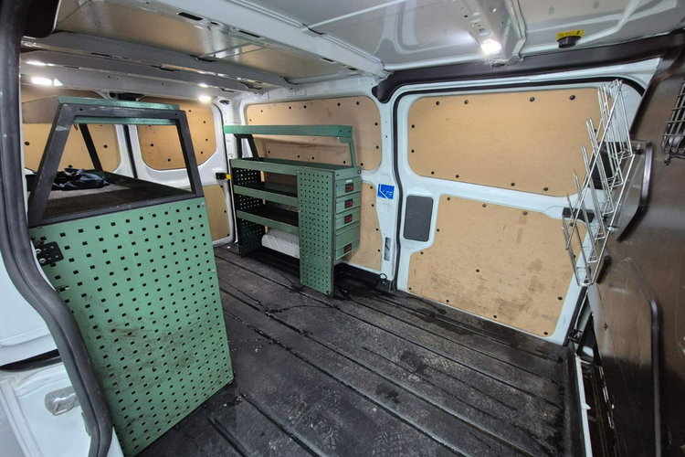 Transit Custom Ford Transit Custom 300 / 2.0 TDCi / AUTOMAT / 2 X BOCZNE DRZWI zdjęcie 34