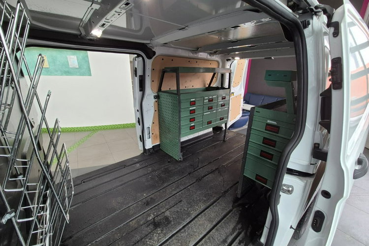 Transit Custom Ford Transit Custom 300 / 2.0 TDCi / AUTOMAT / 2 X BOCZNE DRZWI zdjęcie 37