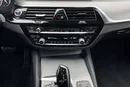 BMW Seria 5 zdjęcie 10