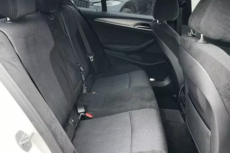 BMW Seria 5 zdjęcie 4