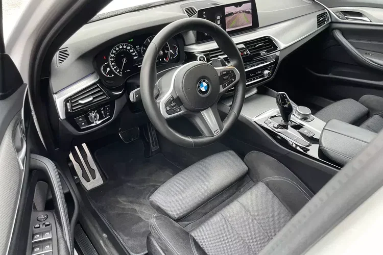 BMW Seria 5 zdjęcie 7