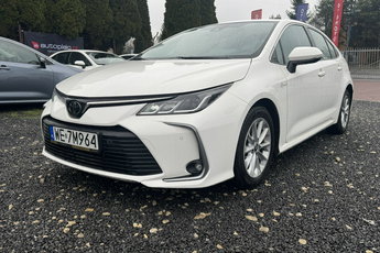 Toyota Corolla Salon Polska Poleasingowy I właściciel Serwis ASO VAT 23% Bezwypadkowy