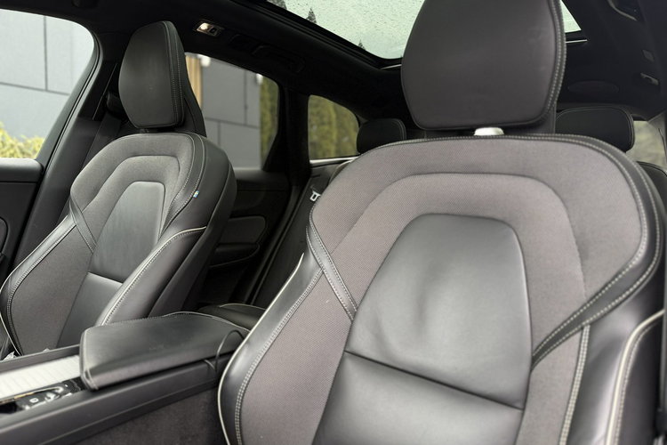 Volvo XC 60 Salon Polska Poleasingowy I właściciel Serwis ASO Bezwypadkowy zdjęcie 7