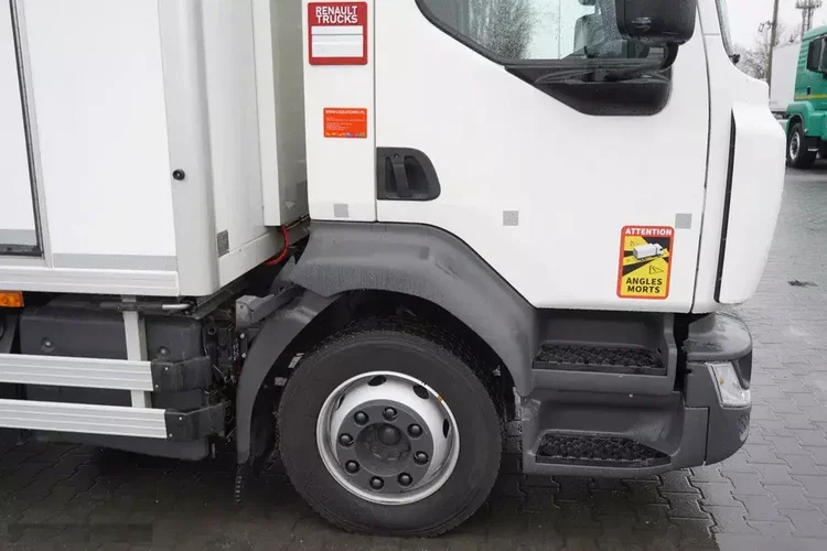 Renault D210 12T / Chłodnia Bitemperatura / 10 sztuk zdjęcie 15