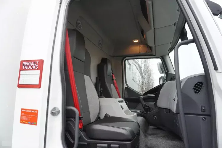 Renault D210 12T / Chłodnia Bitemperatura / 10 sztuk zdjęcie 28