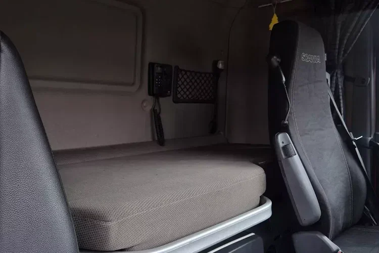 Scania R450 zdjęcie 27