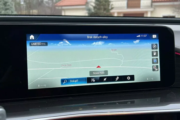 Mercedes eqc zdjęcie 26