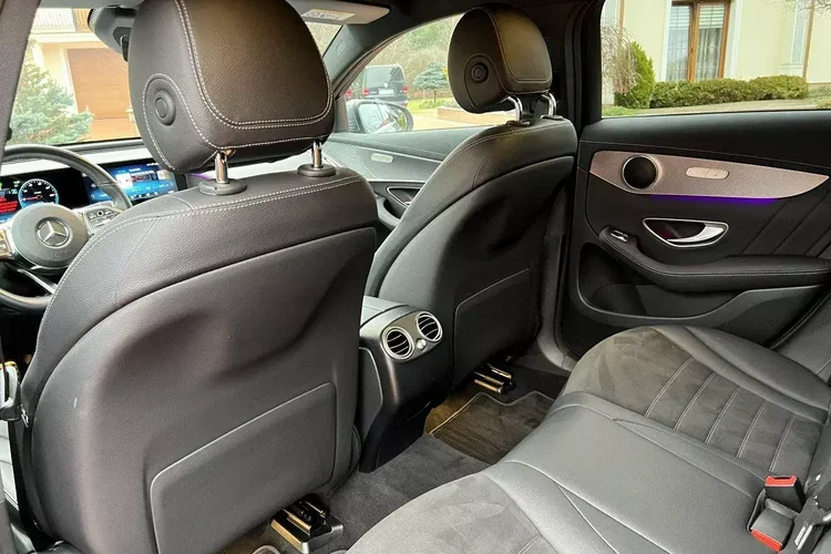 Mercedes eqc zdjęcie 32