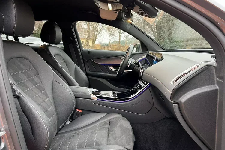 Mercedes eqc zdjęcie 39