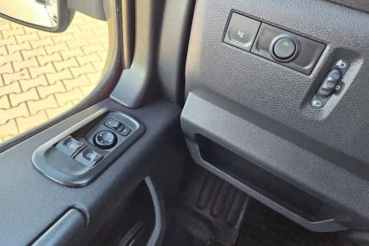 Opel movano L2H2 95999zł Netto Brygadówka 7 osób 2.3 CDTi/150KM zdjęcie 18