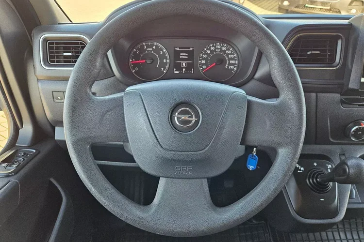 Opel movano L2H2 95999zł Netto Brygadówka 7 osób 2.3 CDTi/150KM zdjęcie 20