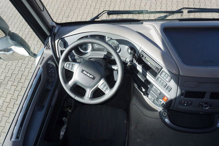 DAF XF 480 FT zdjęcie 8