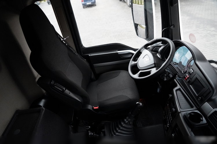 MAN TGS 41.460 / 8X8 / WYWROTKA TYLNOZSYPOWA / KH KIPPER / UAL / NAVI /  EURO 6 zdjęcie 35