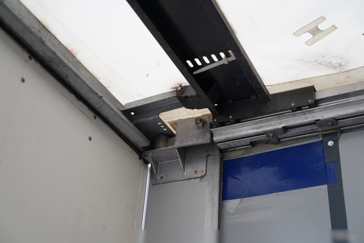 Fruehauf / FIRANKA CITYLINER / OŚ SKRĘTNA / 11 M DŁUGOŚĆ / ZAWIESIE NA WÓZEK / MOCNA PODŁOGA zdjęcie 21