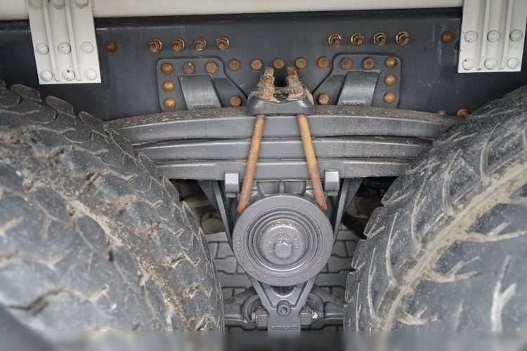 Volvo FMX 410 / 8x4 / GRUSZKA / BETONOMIESZARKA / LIEBHERR / 9 M3 / I-SHIFT/ ALUFELGI / zdjęcie 27
