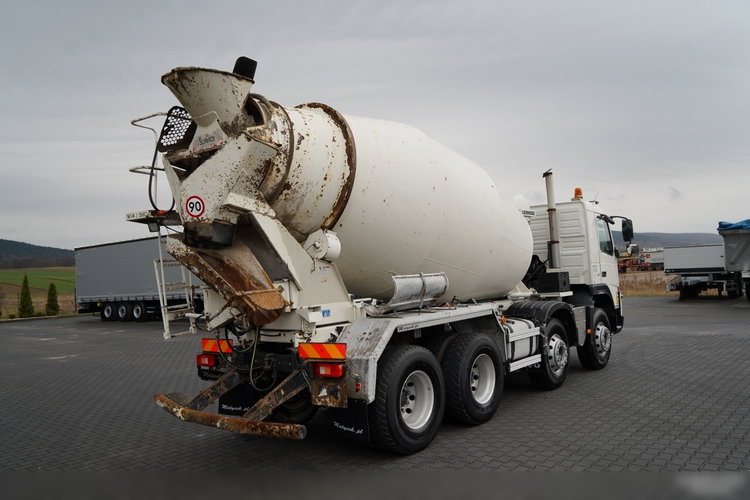 Volvo FMX 410 / 8x4 / GRUSZKA / BETONOMIESZARKA / LIEBHERR / 9 M3 / I-SHIFT/ ALUFELGI / zdjęcie 4