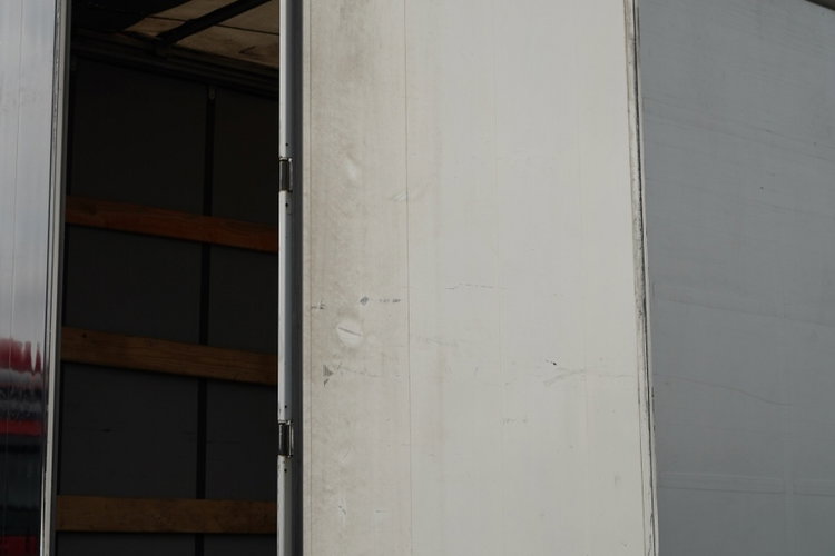 Fruehauf / FIRANKA / STANDARD / WINDA  DHOLLANDIA 2 000 kg / MOCNA PODŁOGA SZYNA DESKA / KOSZ NA PALETY zdjęcie 14