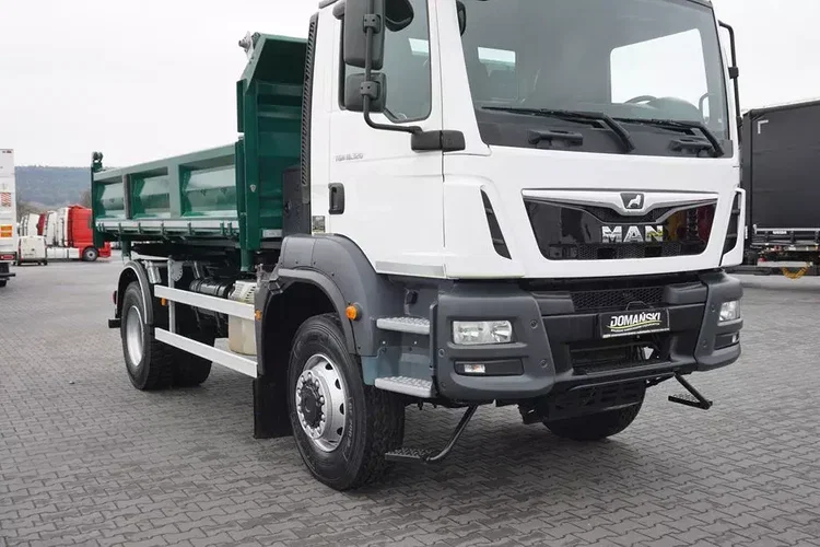 MAN TGM / 18.320 / E 6 / WYWROTKA / 4 X 4 / HYDROBURTA zdjęcie 31