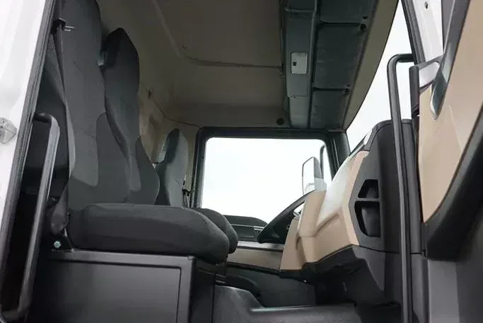 MAN TGM / 18.320 / E 6 / WYWROTKA / 4 X 4 / HYDROBURTA zdjęcie 8