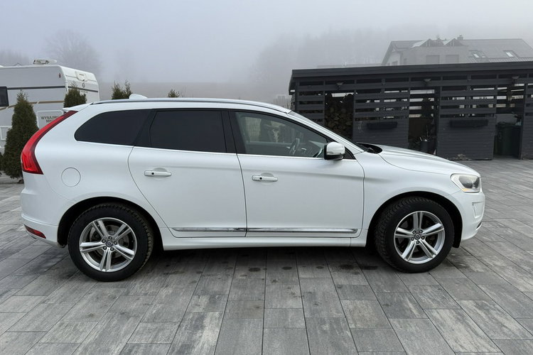 Volvo XC 60 2.0d4 automat 4x4 AWD summum skóry ledy Webasto full serwis 1.r.gwaran zdjęcie 12