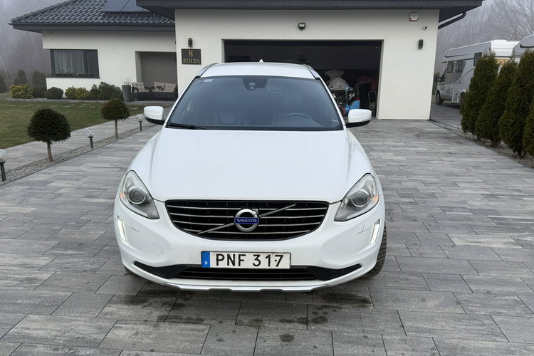 Volvo XC 60 2.0d4 automat 4x4 AWD summum skóry ledy Webasto full serwis 1.r.gwaran zdjęcie 3
