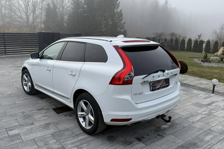 Volvo XC 60 2.0d4 automat 4x4 AWD summum skóry ledy Webasto full serwis 1.r.gwaran zdjęcie 5