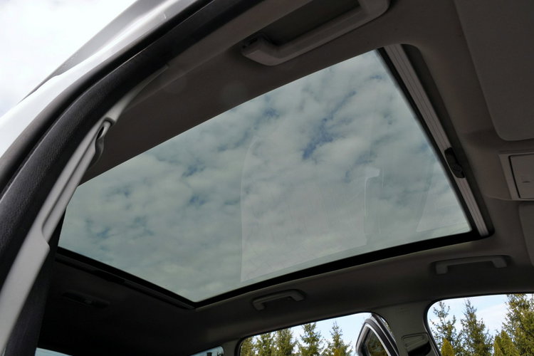 Ford Kuga 2.0TDCI(163KM) Individual 4x4 Xenon Navi Kamera Skóry Panorama Alu20" zdjęcie 32