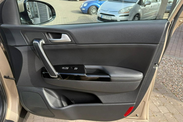 Kia Sportage zdjęcie 17