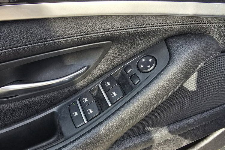 BMW 520 2.0d Serwis.Skóry.Ledy.Xenony.El.Klapa.. zdjęcie 15