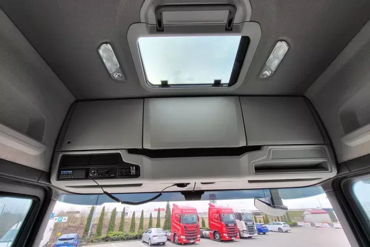 Scania S 460 A4x2EB Mega zdjęcie 14