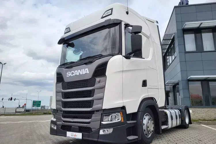 Scania S 460 A4x2EB Mega zdjęcie 1