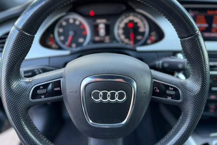 Audi A4 S-Line 1.8T Benzyna zdjęcie 14