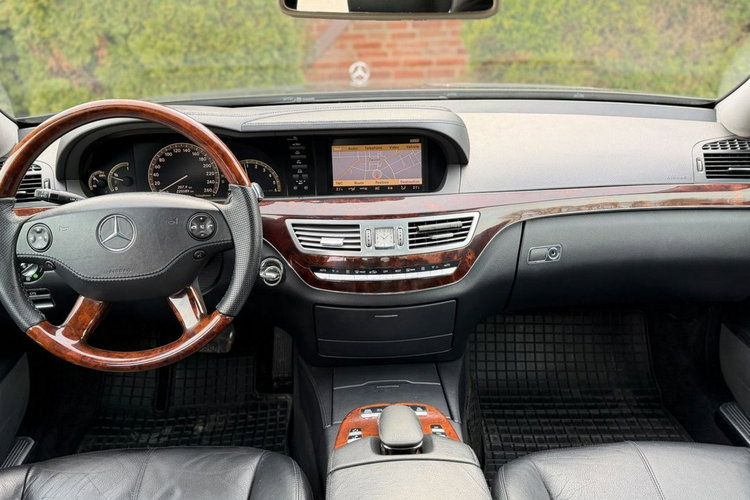 Mercedes S 380 zdjęcie 26