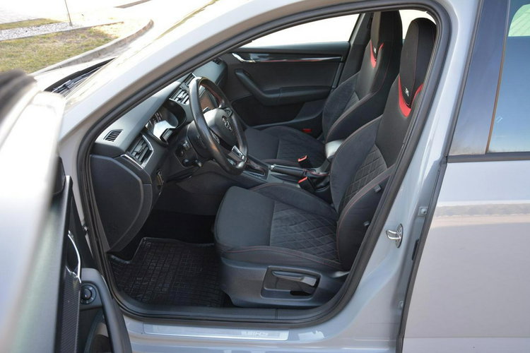 Skoda Octavia VRS Radar ACC Navi Columbus Full Ledy BLIS Lane Ass 2xParkt Aso Alu18" zdjęcie 21